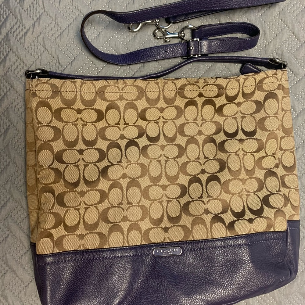 Coach Signature Jacquard Leather and Fabric Purse